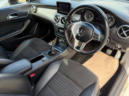 2014 Mercedes-Benz CLA Class - thumbnail 28