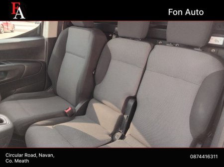 2019 Peugeot Partner - thumbnail 16