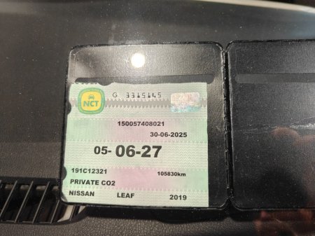 2019 Nissan Leaf - thumbnail 8