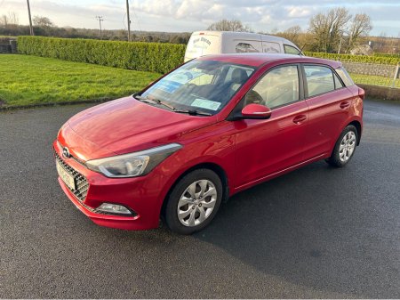 2017 Hyundai i20 1.2 PETROL CLASSIC 5DR €6,995 thumbnail