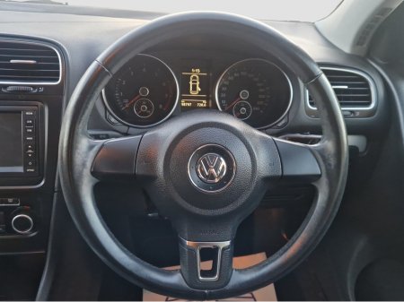 2012 Volkswagen Golf - thumbnail 15
