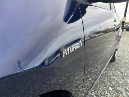 2020 Toyota Aqua Hybrid Luxury €13,950 thumbnail