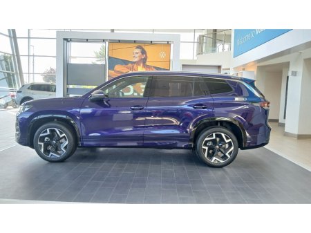 2025 Volkswagen Tayron R-Line Editon 75 2.0 TDI 150HP *7 SEATER, PARK ASSIST, REAR VIEW CAMERA* €67,995