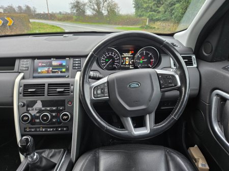 2015 Land Rover Discovery - thumbnail 10