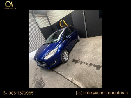 2017 Ford Fiesta - thumbnail 4