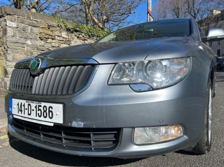 2014 Skoda Superb 4x4 ELEGANCE 2.0 TDI 170HP LEATHER INTERIOR