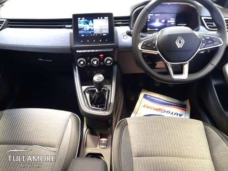 2025 Renault Clio TCe 90 DFull Techno €25,900