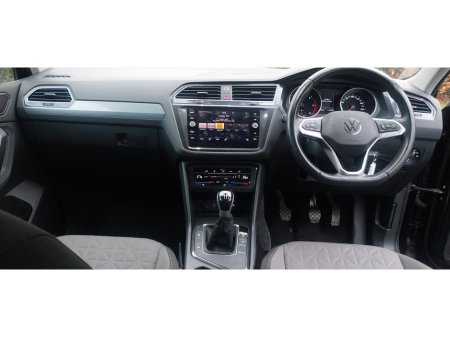 2023 Volkswagen Tiguan LIFE 2.0 TDI 122BHP TECH PK €36,950 thumbnail