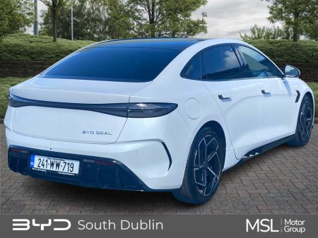 2024 BYD Seal - view 3