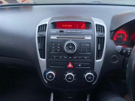 2012 Kia Ceed CEE'D 1.6 CRDI 2 113BHP 5DR €4,250 thumbnail