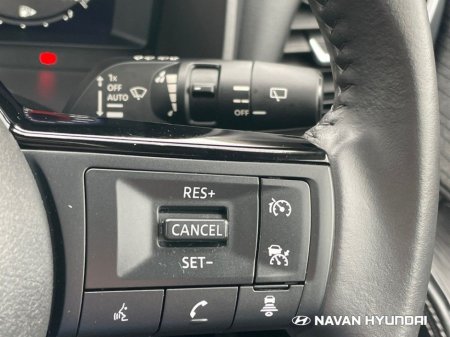 2025 Nissan X-Trail ePOWER SV PREMIUM 7 Seater €51,950 thumbnail