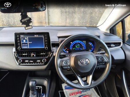 2022 Toyota Corolla LUNA 4DR AUTO HYBRID thumbnail