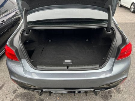 2020 BMW 5 Series - thumbnail 13