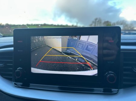 2021 Kia Ceed  €11,341 thumbnail