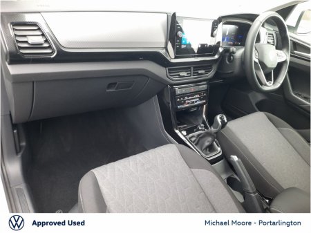 2025 Volkswagen T-Cross T-CROSS 1.0 TSI M5F 95HP €29,950 thumbnail