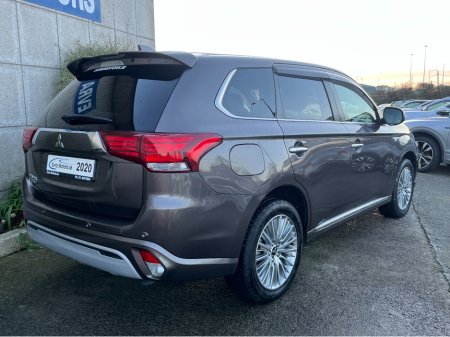 2020 Mitsubishi Outlander G 4WD AUTOMATIC HYBRID PHEV 2.4 PETROL //HIGH SPEC//HEATED SEATS AND STEERING WHEEL//HALF LEATHER ELECTRIC SEATS//ADAPTIVE CRUISE CONTROL// €24,950