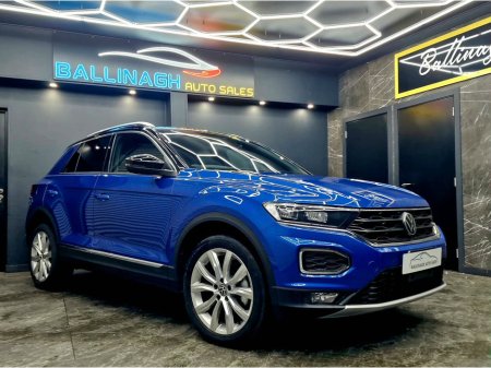 2022 Volkswagen T-Roc 2.0 TDI 150bhp Sport €29,950 thumbnail