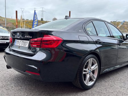 2017 BMW 3 Series - thumbnail 16