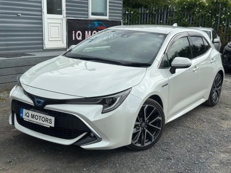 2018 Toyota Corolla - view 3