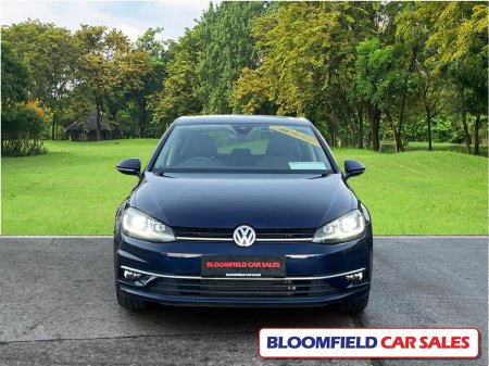 2017 Volkswagen Golf HIGHLINE , AUTO // LOW MILEAGE €17,950 thumbnail