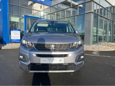 2021 Peugeot Rifter Wheelchair Accessible SWB manual €20,995