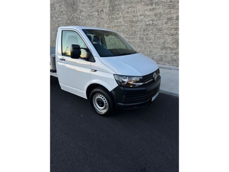 2019 Volkswagen Transporter T30 TDI BLUEMOTION €15,950 thumbnail