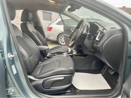 2023 Kia XCeed - thumbnail 8