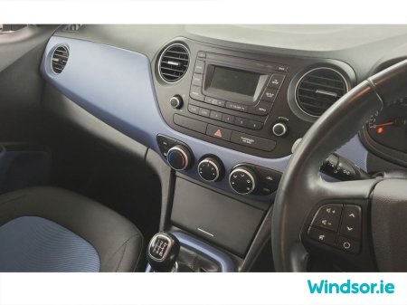 2019 Hyundai i10 1.0 Deluxe €10,950 thumbnail