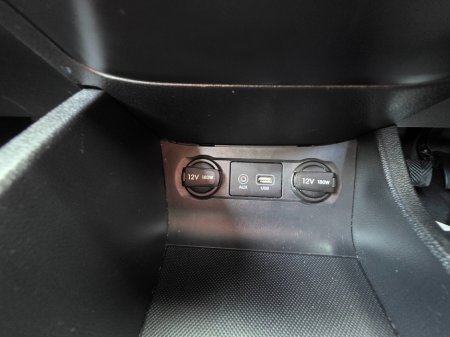 2016 Hyundai i20 - thumbnail 14