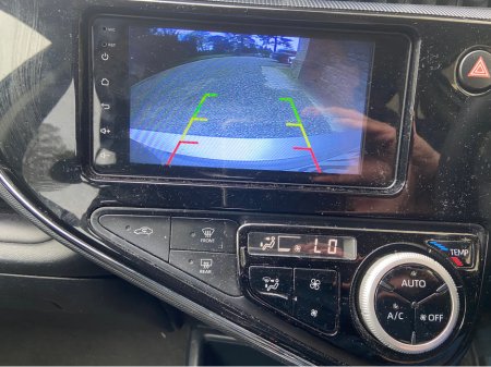 2019 Toyota Aqua - thumbnail 7