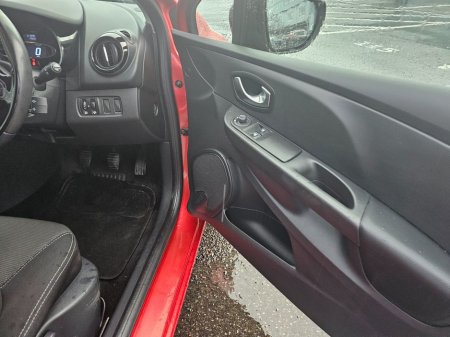 2016 Renault Clio 1.2 PETROL DYNAMIQUE, SERVICE, NCT, AA APPROVED, WARRANTY, 5 STAR REVIEWS. €7,995 thumbnail