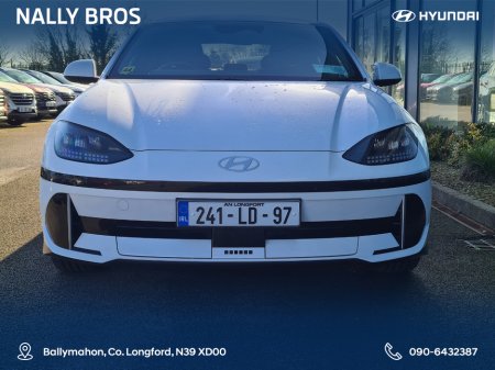 2024 Hyundai Ioniq 6 - view 2