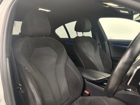 2017 BMW 5 Series - thumbnail 10