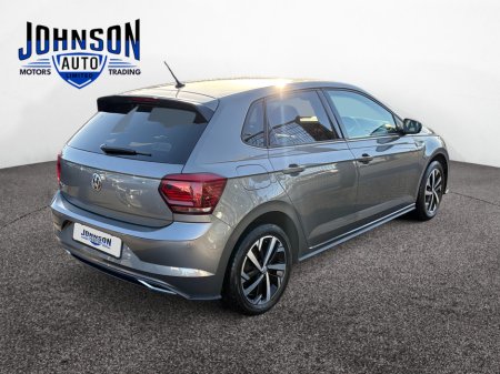 2019 Volkswagen Polo R-LINE 1.0 MANUAL 5SPEED 65HP 5DR €15,900 thumbnail
