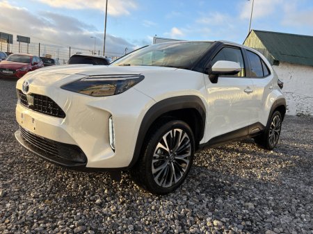 2022 Toyota Yaris Cross  €26,950 thumbnail