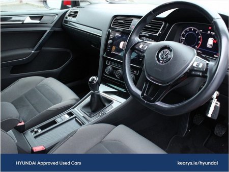 2019 Volkswagen Golf 1.0 TSI 115HP R-Line thumbnail