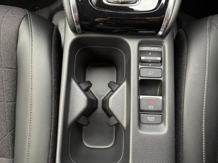 2025 Honda HR-V "Advance" Model Hybrid, Only 400 Kilometres, Display Model €41,500 thumbnail