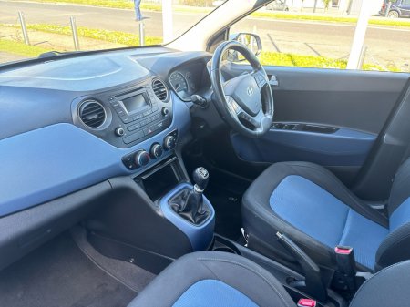 2016 Hyundai i10 - photo 2