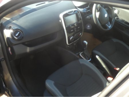 2016 Renault Clio - thumbnail 14