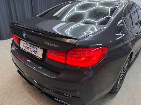 2019 BMW 5 Series - thumbnail 22