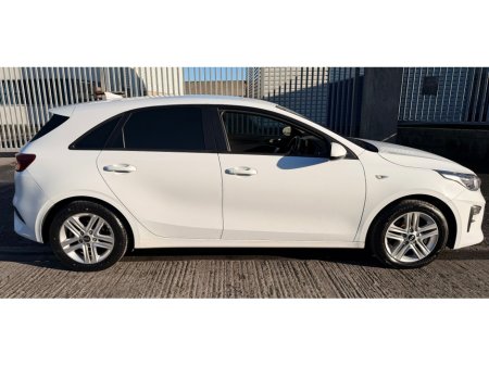 2021 Kia Ceed COMMERCIAL €9,715 thumbnail