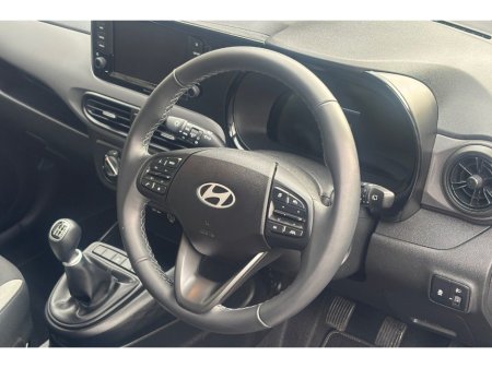 2024 Hyundai i10 ADVANCE €17,995 thumbnail