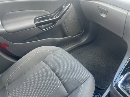 2017 Ford Fiesta - thumbnail 16