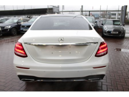 2020 Mercedes-Benz E Class E220D AVANTGARDE SPORT 4DR SALOON AUTOMATIC // STUNNING CAR WITH PANORAMIC SUNROOF //  BUY WITH CONFIDENCE AA AND SIMI APPROVED DEALER 2026 // FINANCE ARRANGED // ALL TRADE INS WELCOME // €39,950 thumbnail