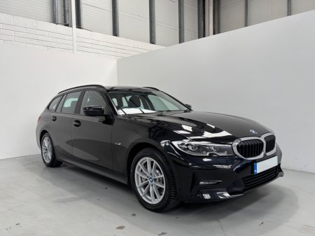 2022 BMW 3 Series - thumbnail 2