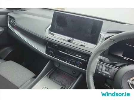 2025 Nissan Qashqai ePOWER QASHQAI SV PREMIUM €40,495 thumbnail