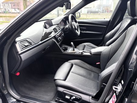 2016 BMW 3 Series - thumbnail 6