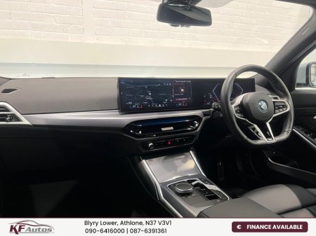 2025 BMW 3 Series - thumbnail 11