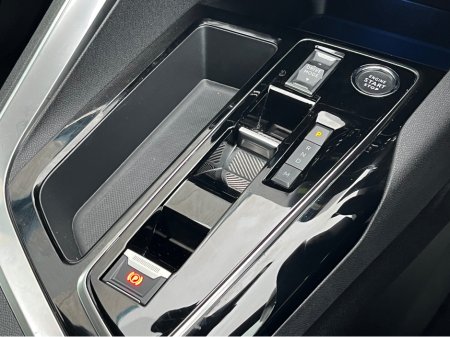 2023 Peugeot 3008 - thumbnail 21