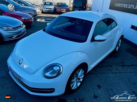2013 Volkswagen Beetle - thumbnail 35